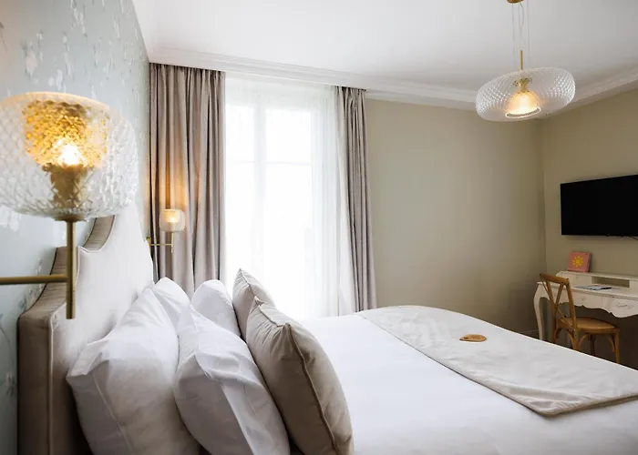 Villa Edmond Hôtel&Spa - Maison Blanche Bièvres